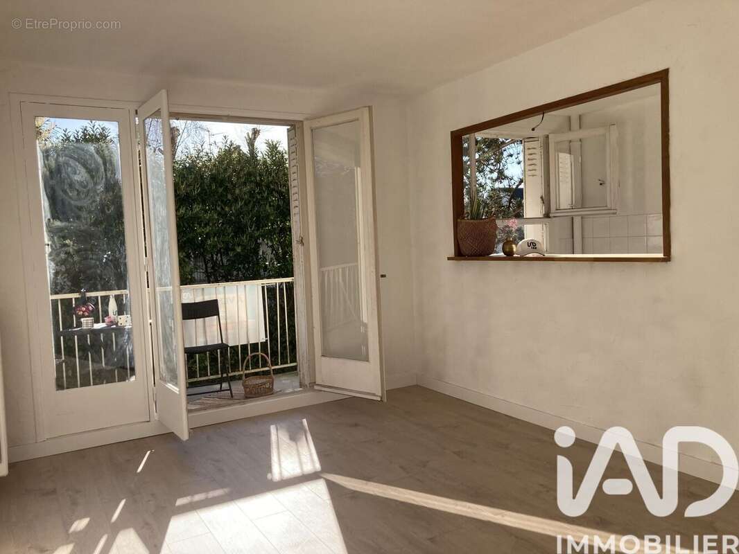 Photo 3 - Appartement à HEROUVILLE-SAINT-CLAIR