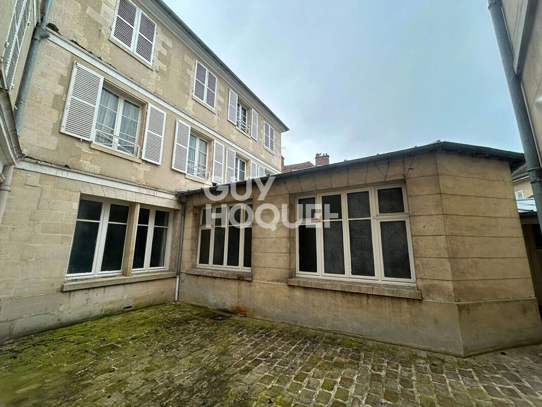 Appartement à COMPIEGNE