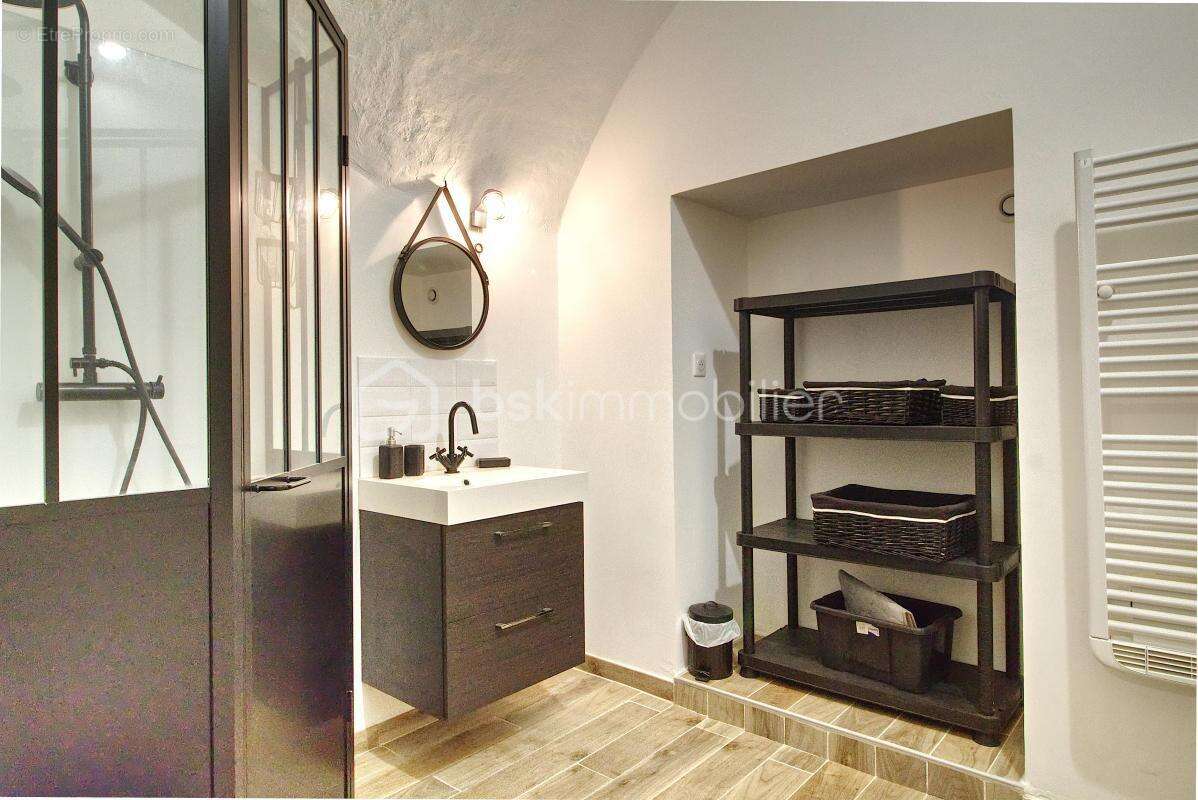 Appartement à LUNEL