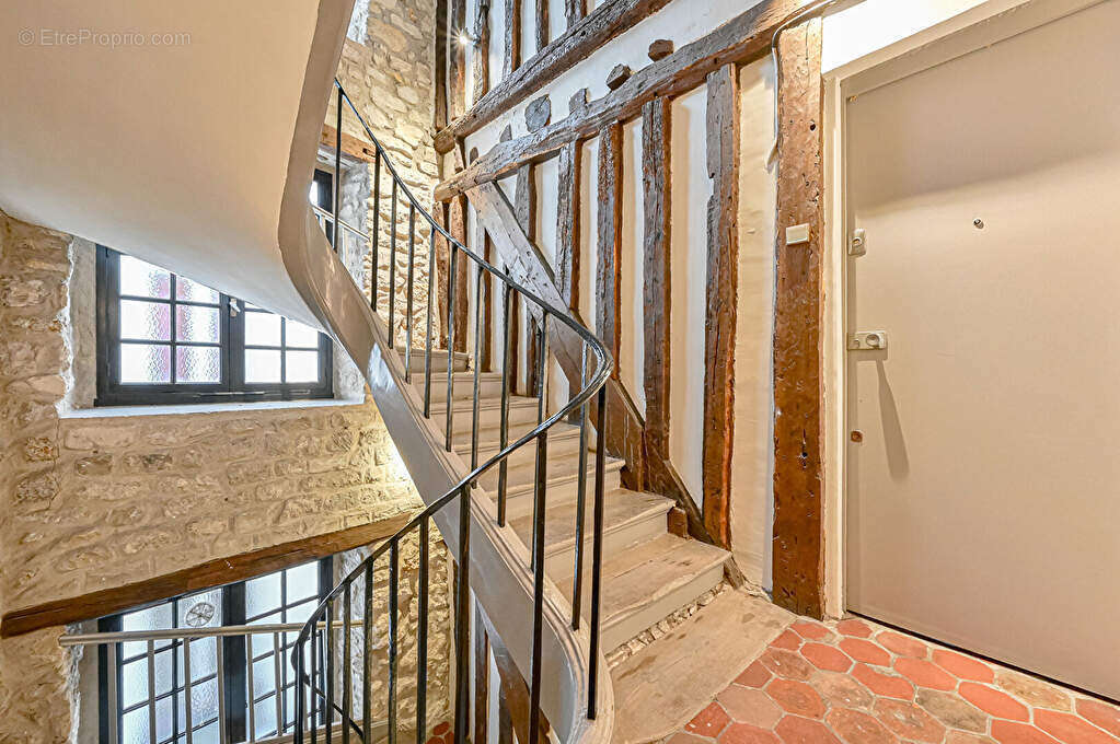 Appartement à PARIS-5E