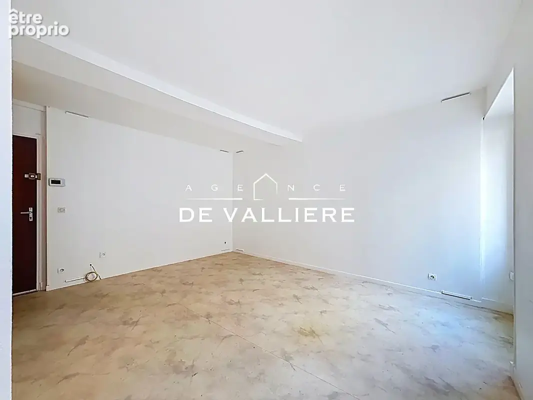 RUEIL-MALMAISON - Centre-ville - Studio 24.19 m2 - photo 3