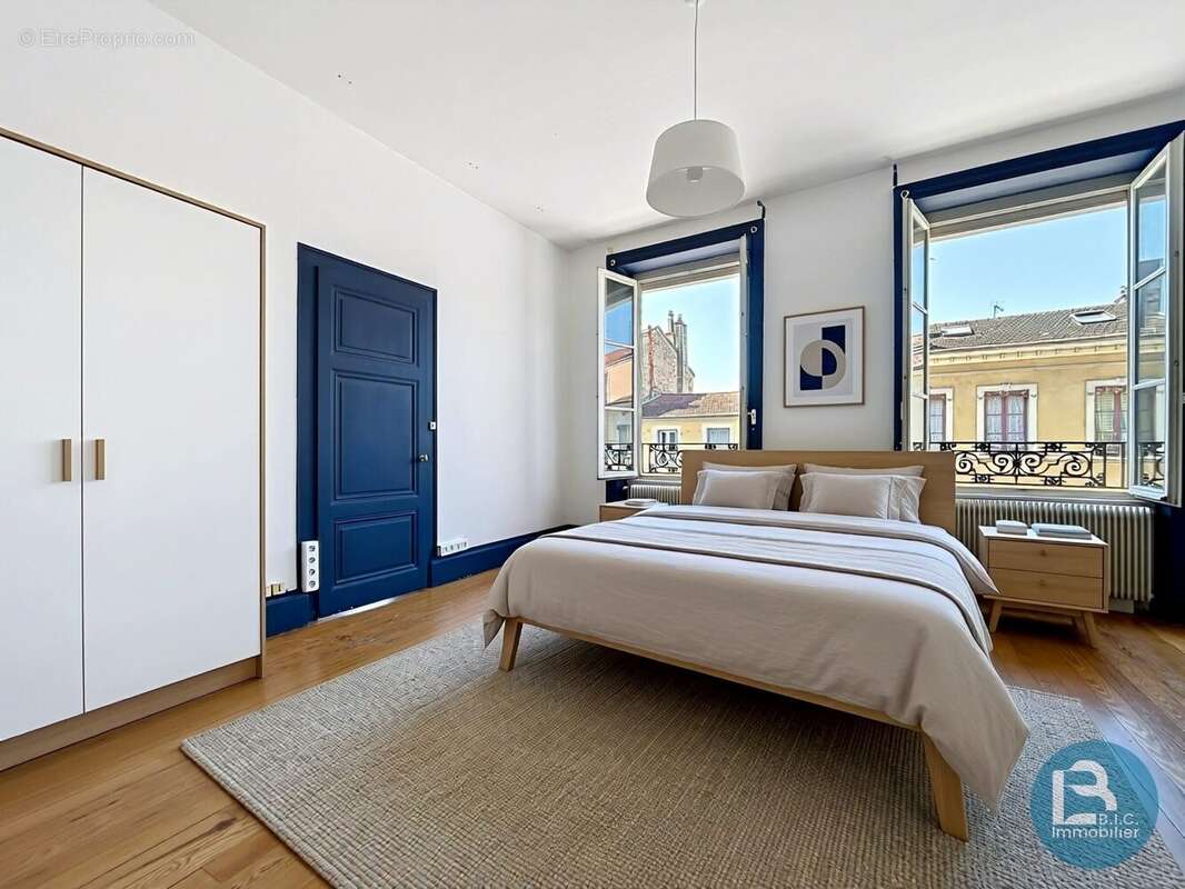 Appartement à LYON-8E