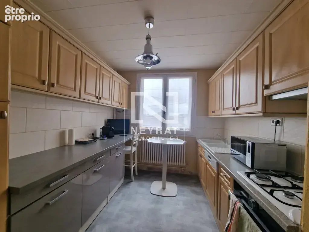 Appartement 73 m² à Digoin  - photo 2