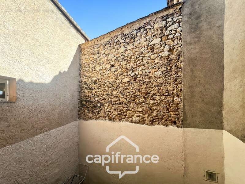 Maison à SAINT-CANNAT