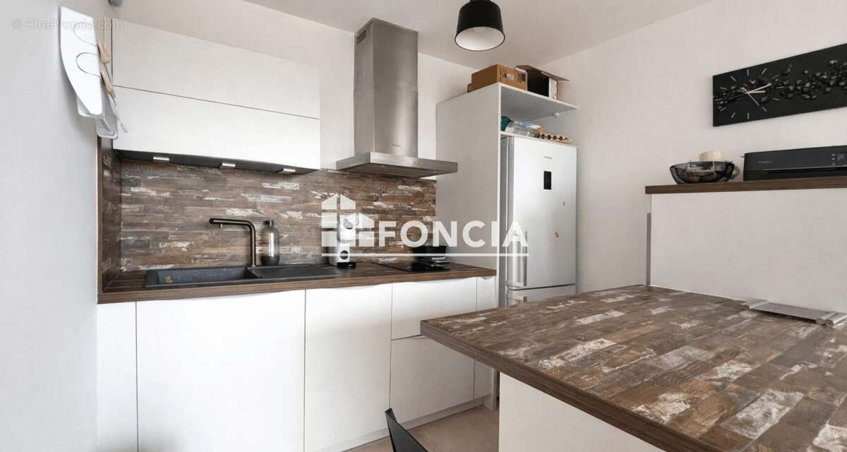 Appartement à MONTROUGE