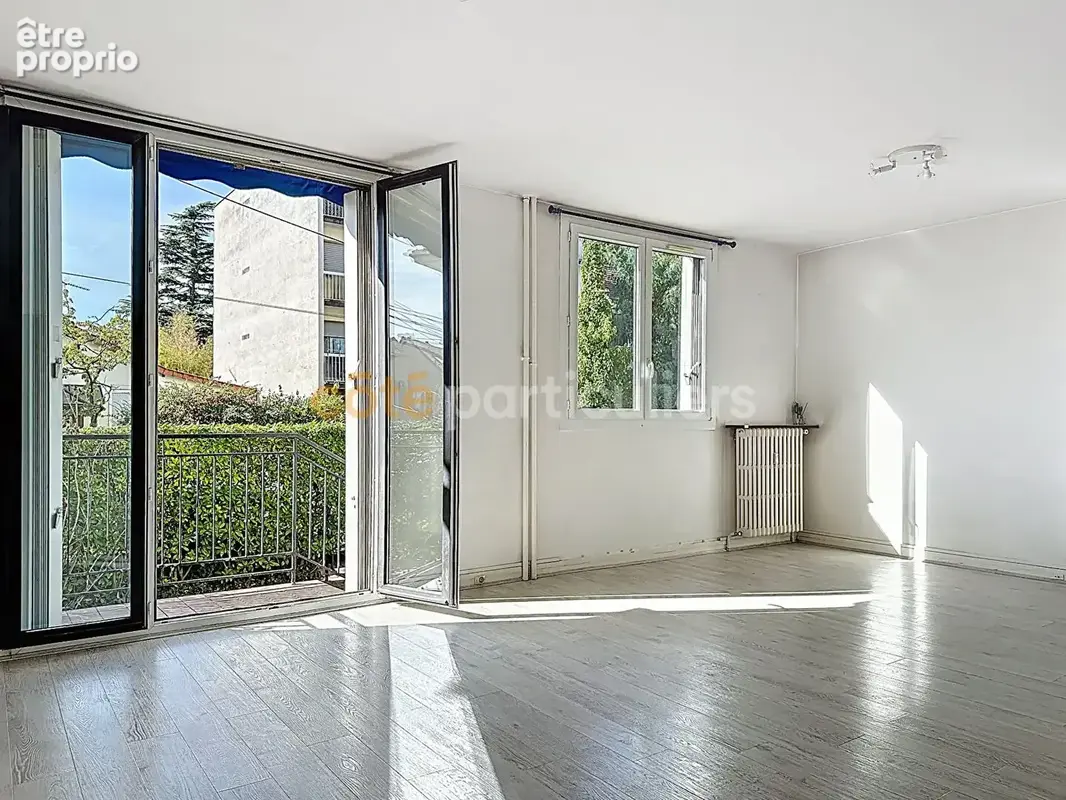 Appartement 2/3 pièces avec jardin, cave et parking. - photo 9