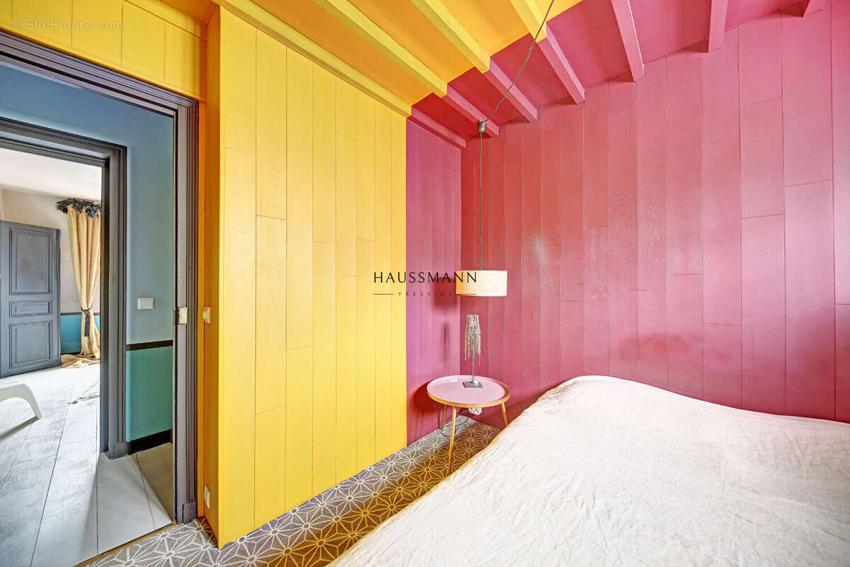 Appartement à PARIS-7E