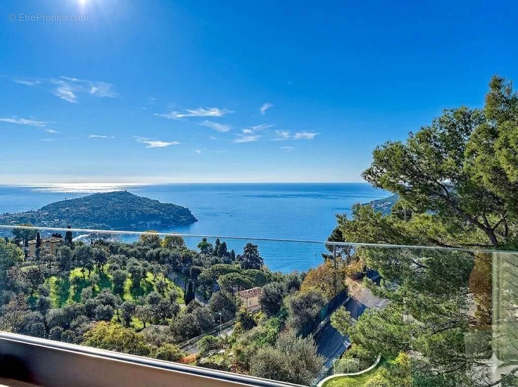 Appartement à VILLEFRANCHE-SUR-MER