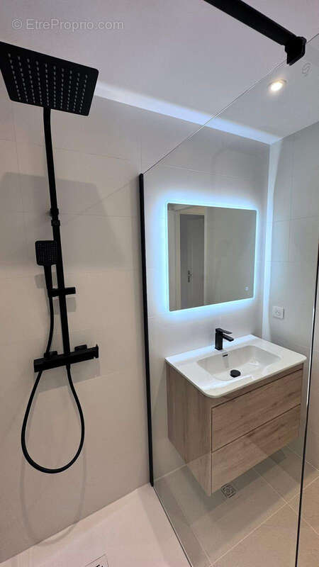 Appartement à CAGNES-SUR-MER