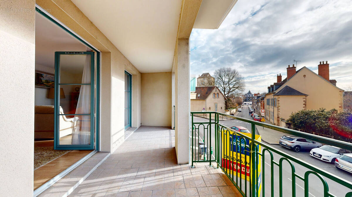 Appartement à MOULINS