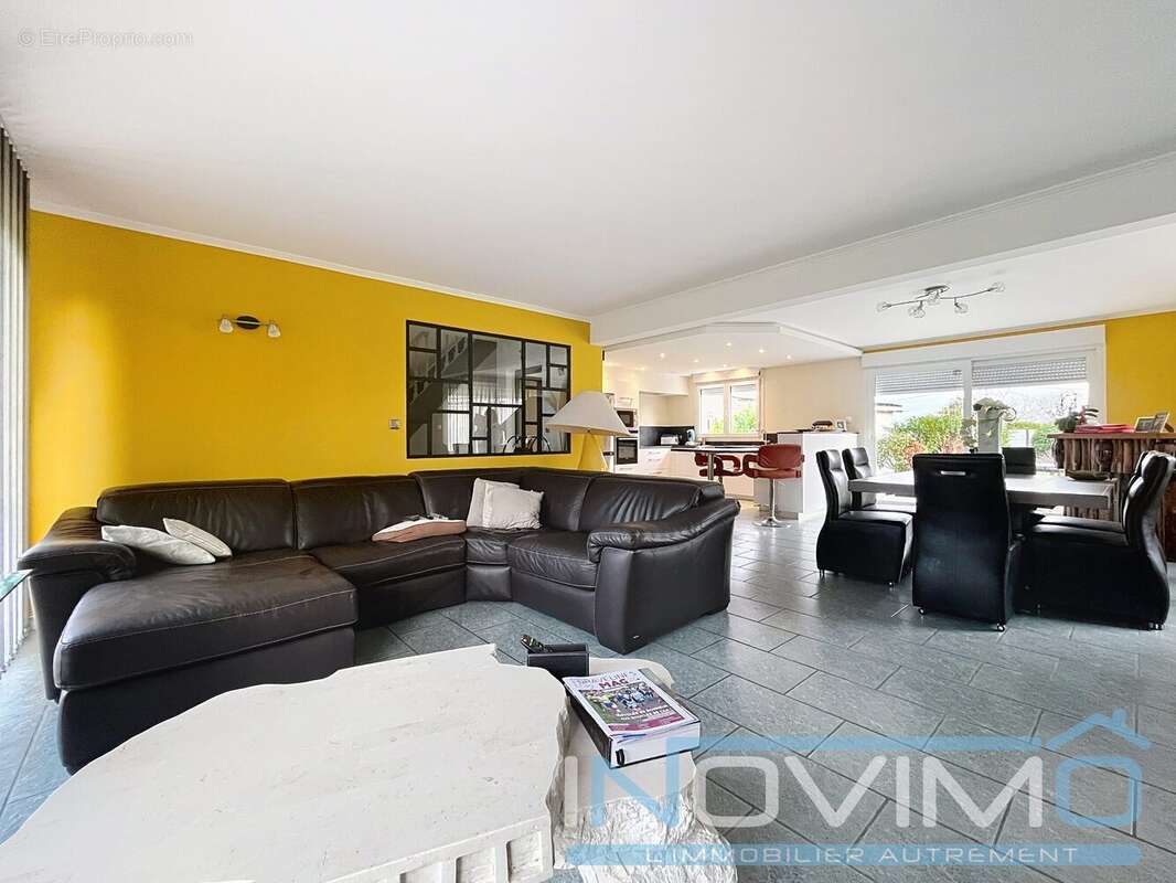 Maison à SAINT-FOLQUIN