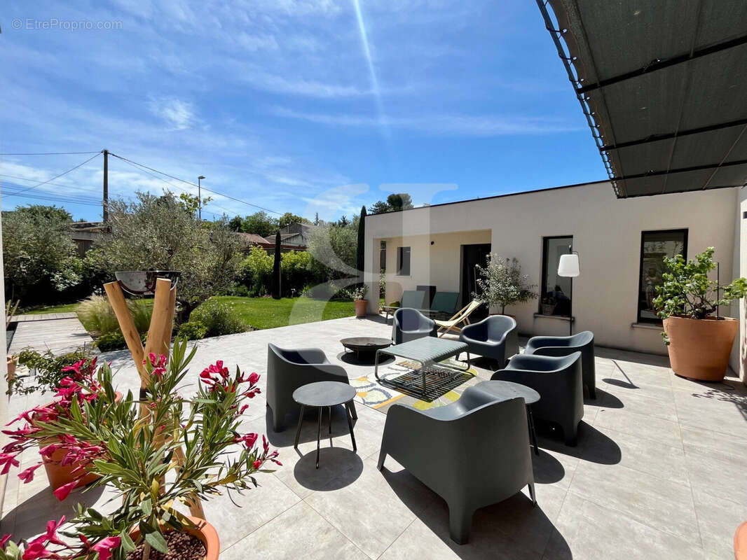 Maison à SAINT-REMY-DE-PROVENCE