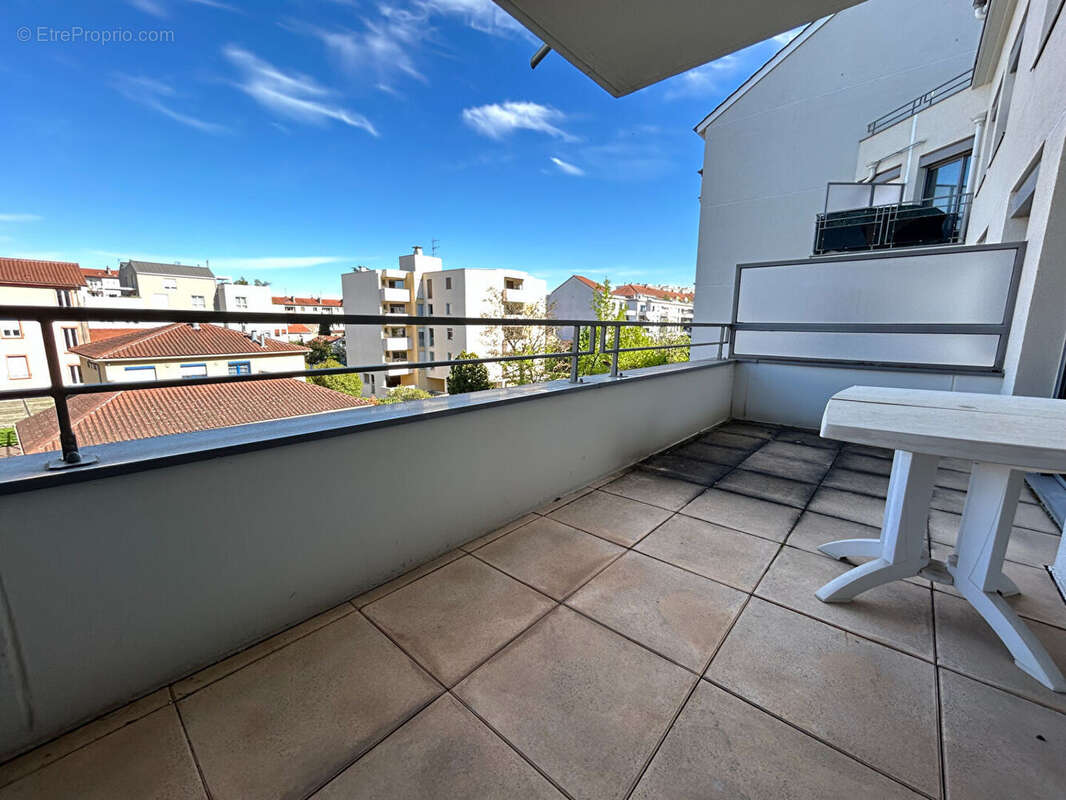 Appartement Villeurbanne 3 pièce(s) 70.14 m2 - photo 5