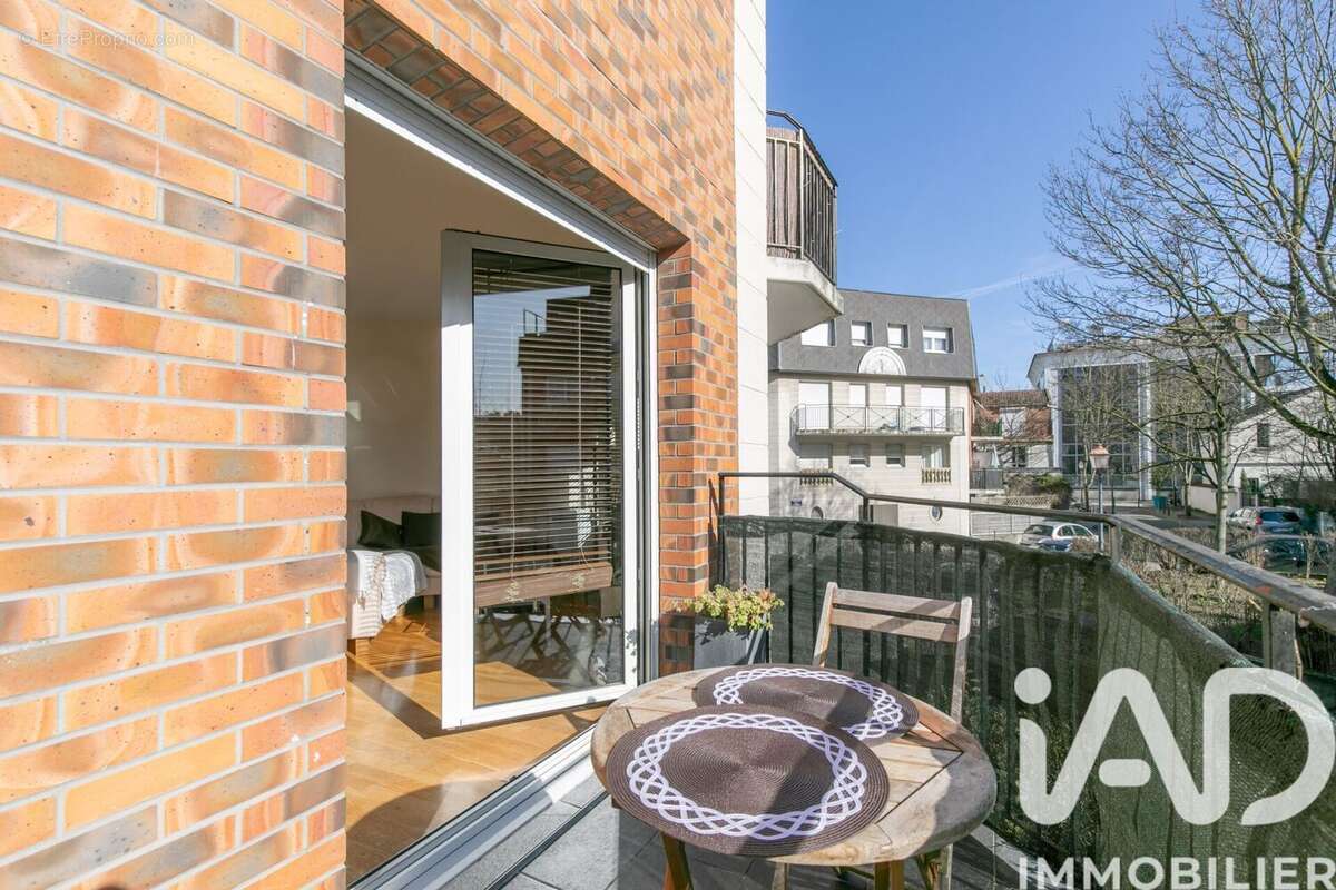 Photo 3 - Appartement à LES LILAS