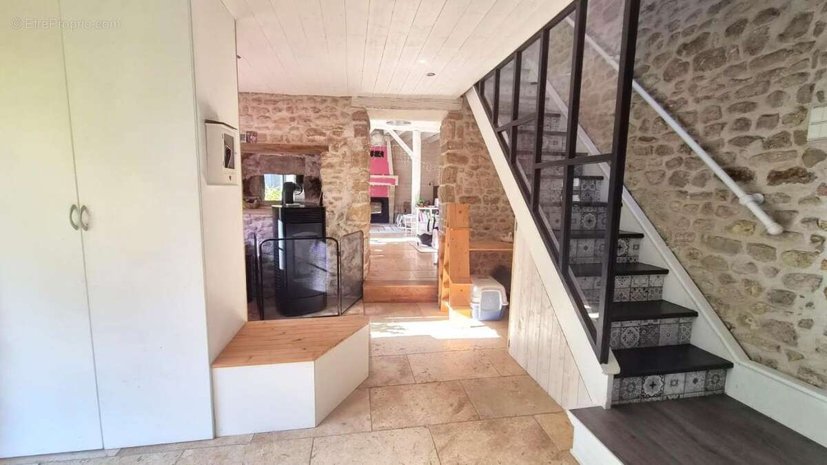 Maison à ETAMPES