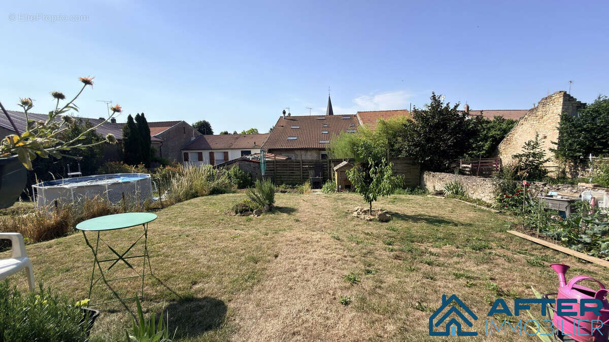 jardin -1 - Appartement à BAINVILLE-SUR-MADON