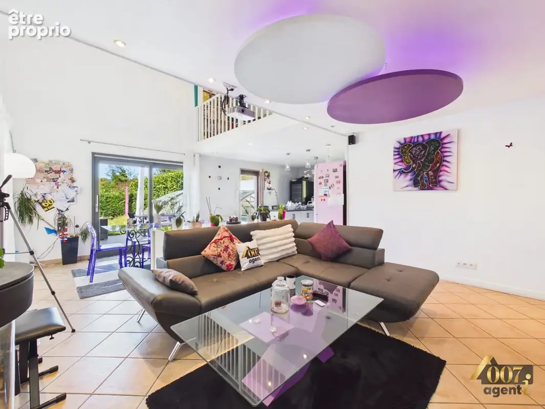 Maison 10 pièces 210 m² à vendre à Sainte-Helene-Du-Lac (73800) - photo 4