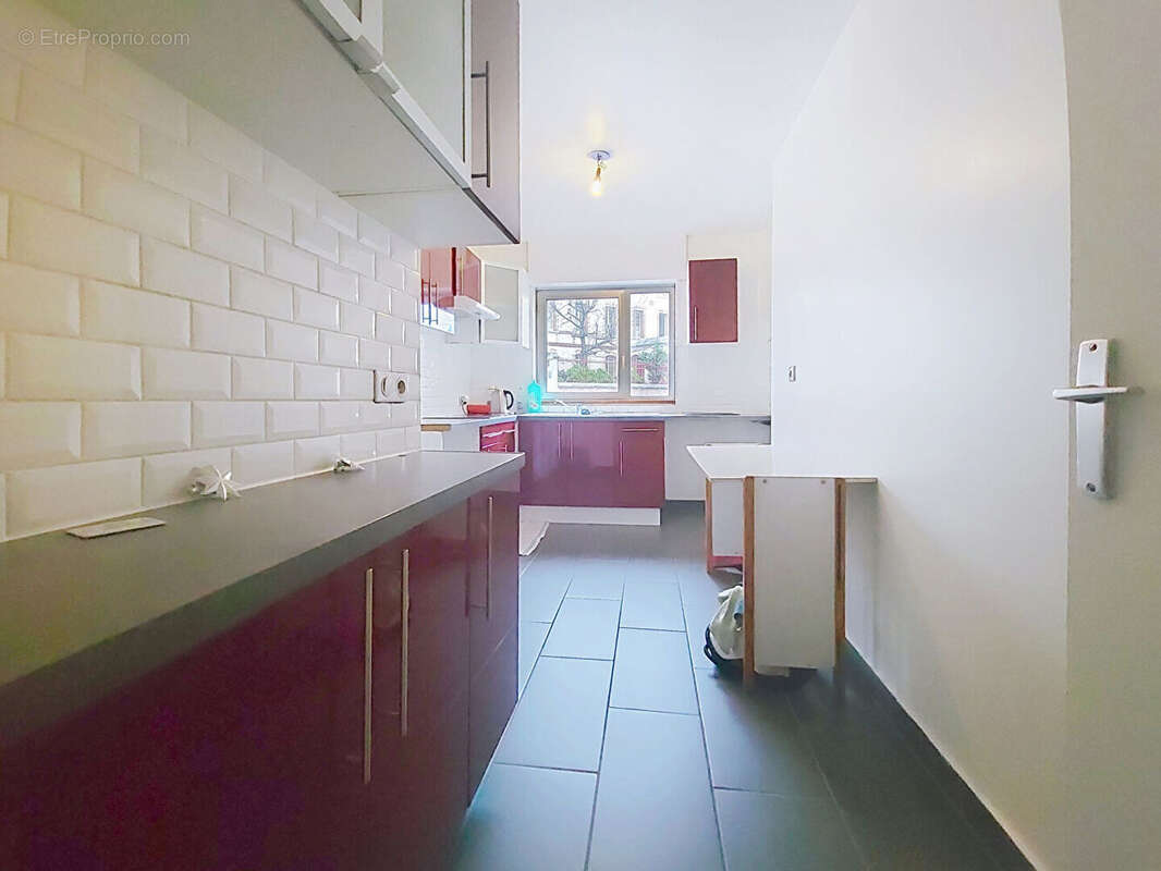 Appartement à ISSY-LES-MOULINEAUX