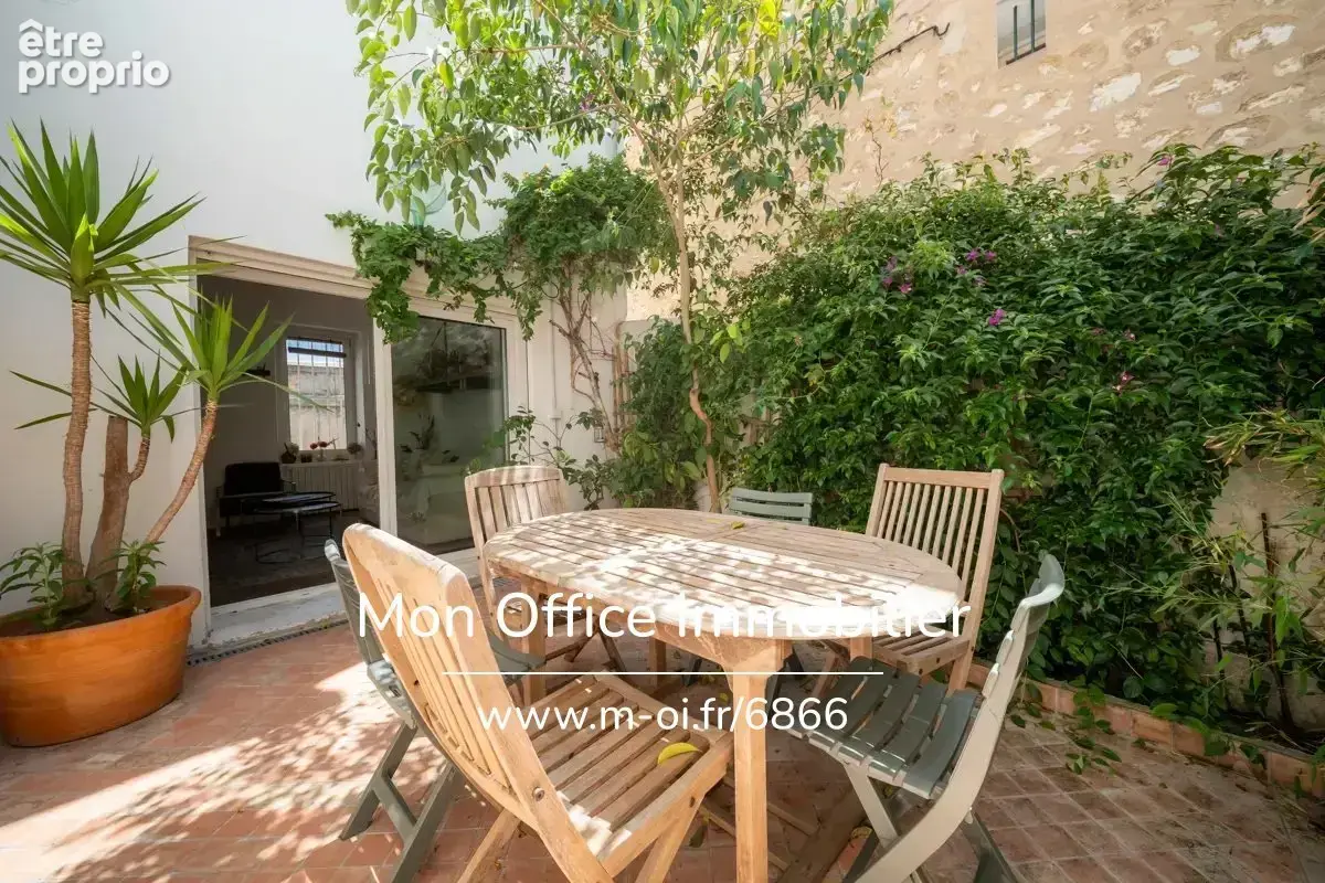 Référence : 6866-CLA. - Belle maison rénovée de type 5 avec terrasse à 10 minutes à pied de la mer - photo 5