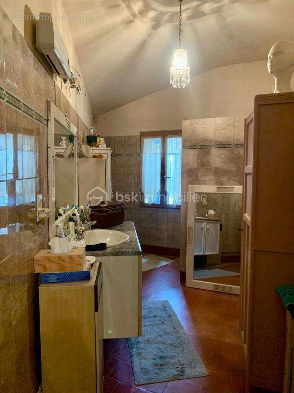 Maison à MOULEYDIER