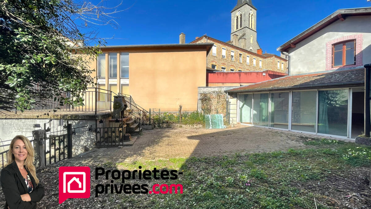 Maison à SAINT-VICTOR-SUR-RHINS