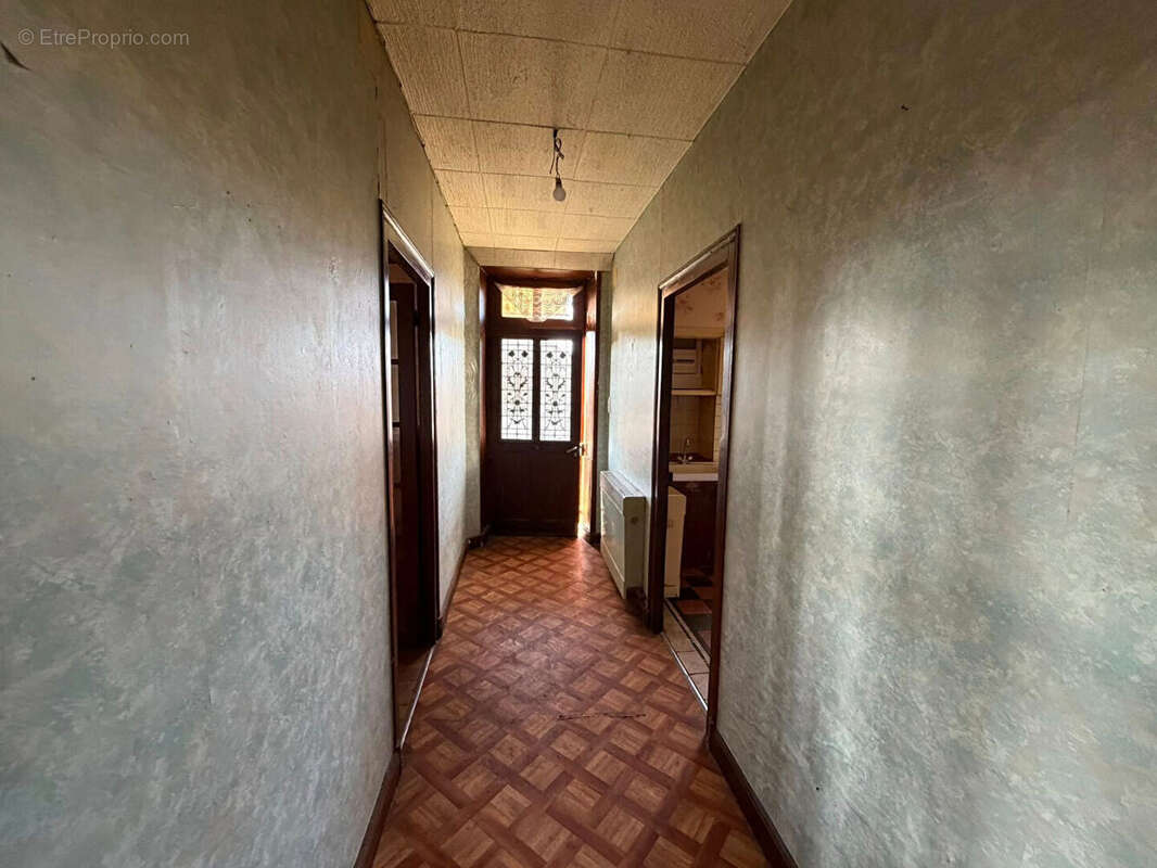 Maison à CHATEAUPONSAC