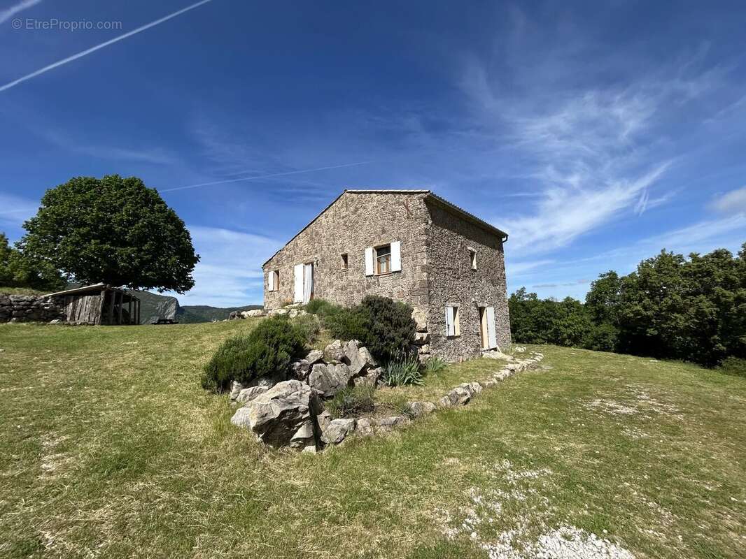 Maison à DIGNE-LES-BAINS