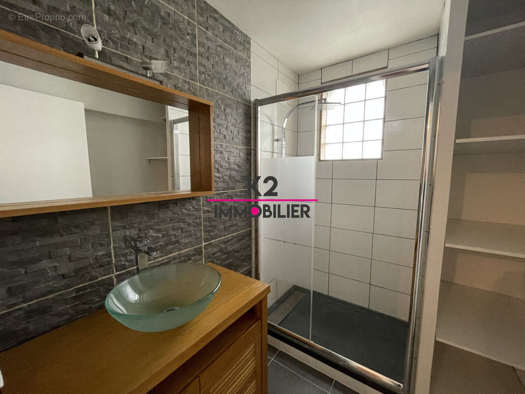 Appartement à MONTELIMAR
