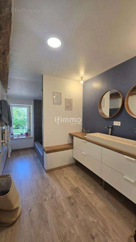 Maison de 280 m2 270 000€ FAI - photo 6