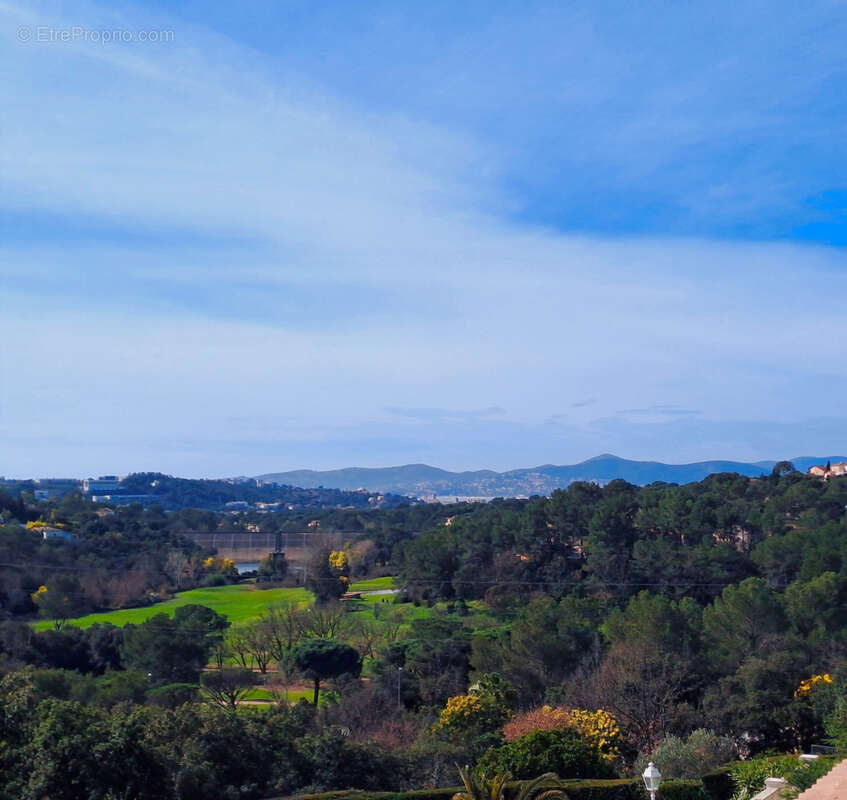 Maison à SAINT-RAPHAEL