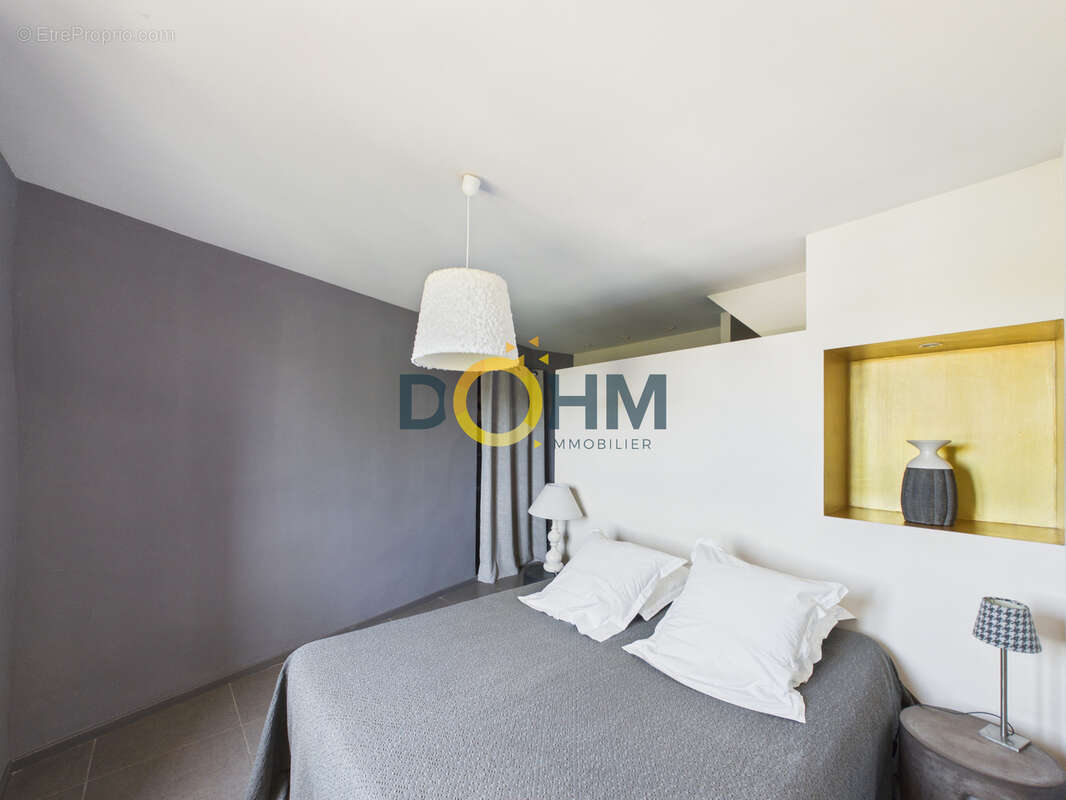 Propriété: 3 habitations + piscine - photo 6