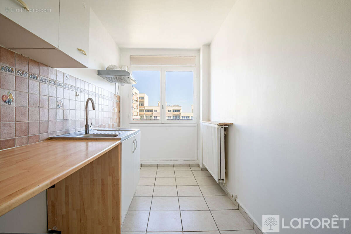 Appartement à VITRY-SUR-SEINE