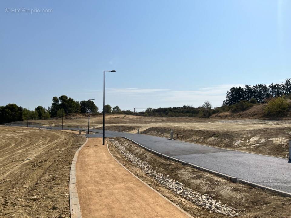 Terrain à VILLALIER