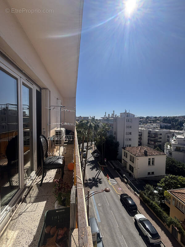 Appartement à LE CANNET