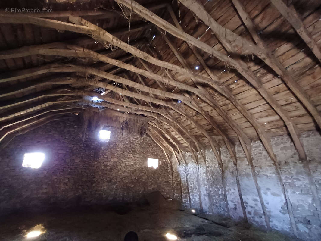 Autre à CAMPS-SAINT-MATHURIN-LEOBAZEL