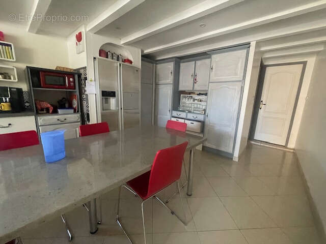 Maison à MONTBARTIER