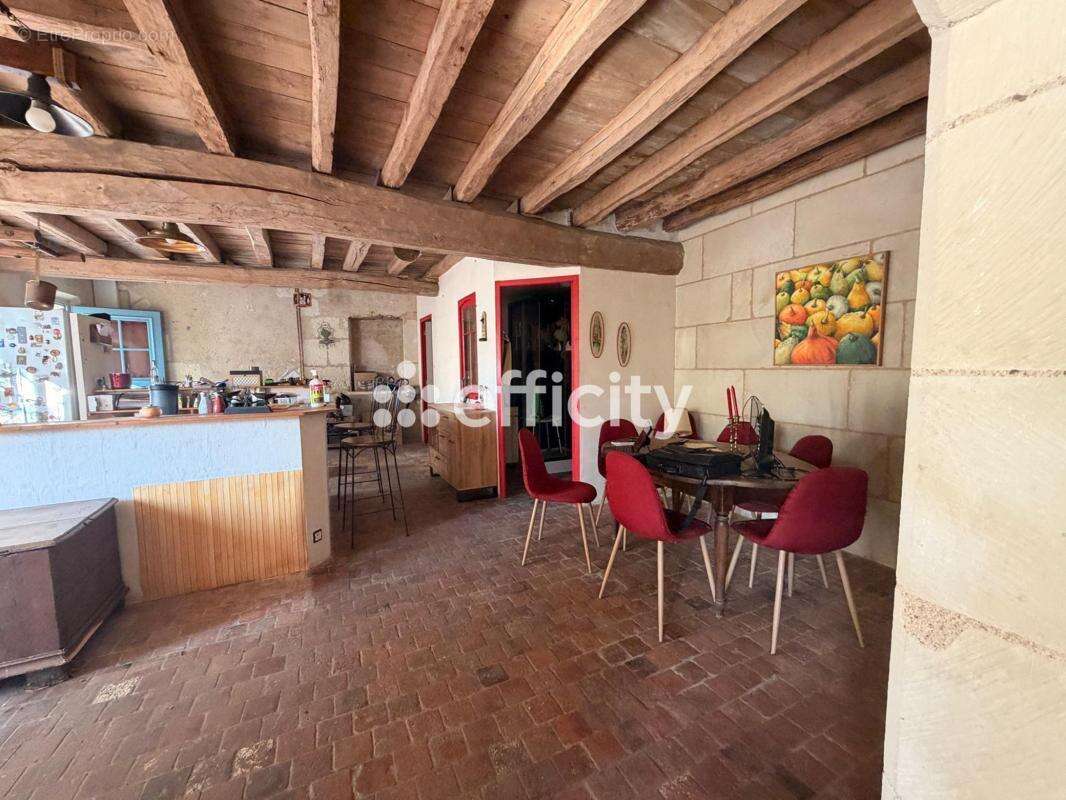 Maison 178 m² à Montoire-Sur-Le-Loir  - photo 4