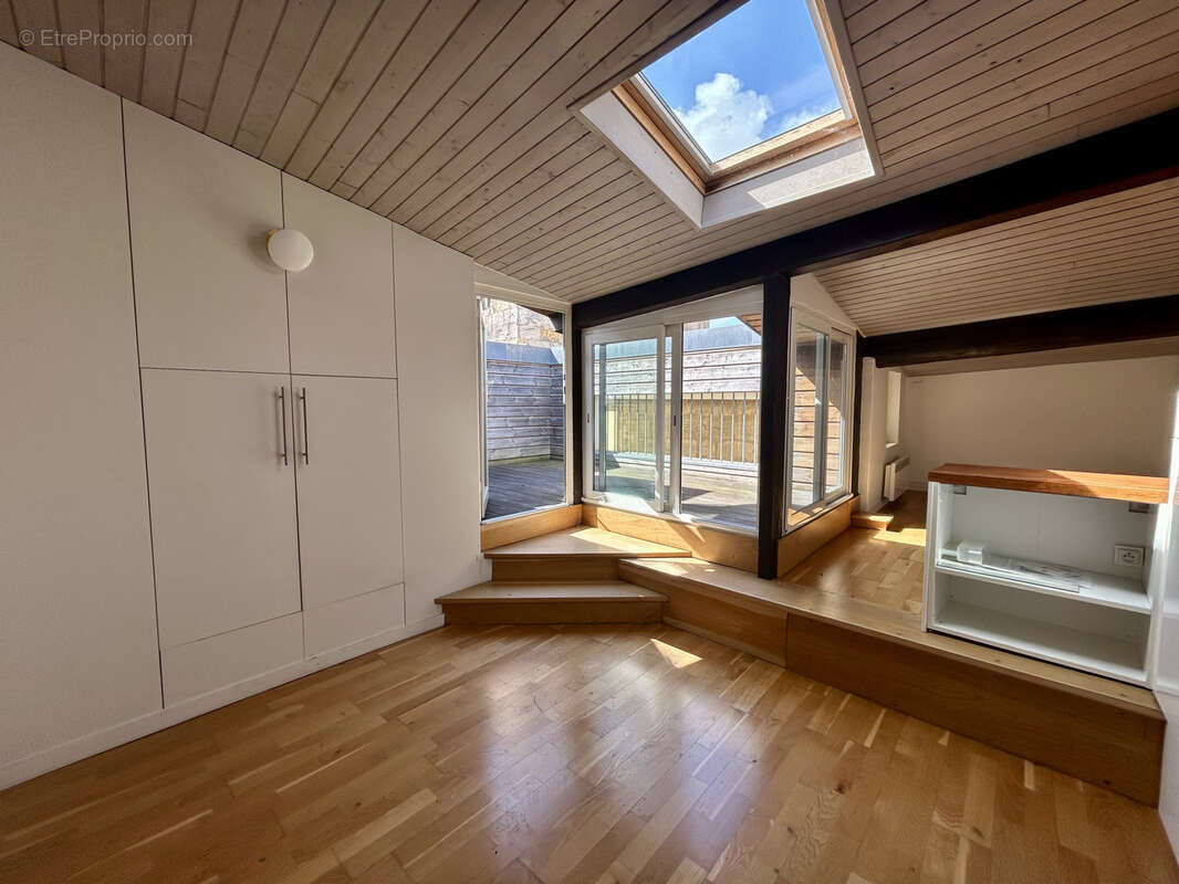 3 pièces avec terrasse- Quartier Saint Michel - photo 9