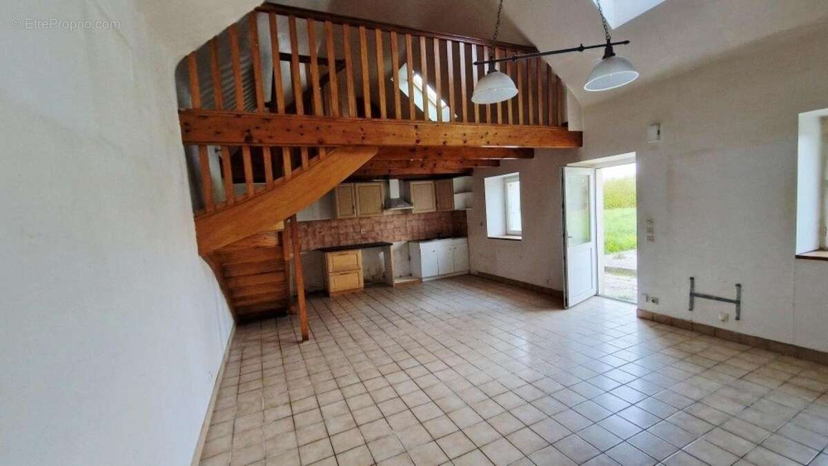 Maison à GOULVEN