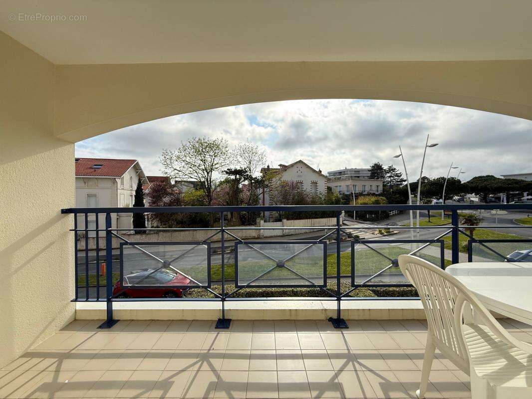 Appartement à VAUX-SUR-MER