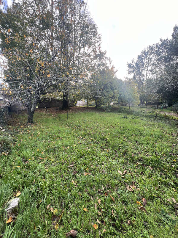 Maison à ASNIERES-LA-GIRAUD