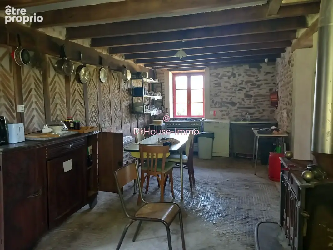 Maison 7 pièces 180 m² à vendre à Saint-Priest-La-Marche (18370) - photo 26