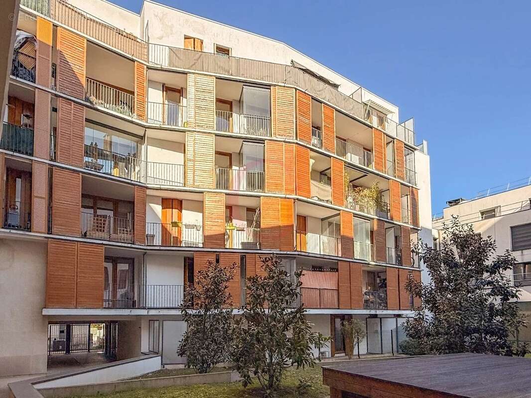 Appartement à BOURG-LA-REINE
