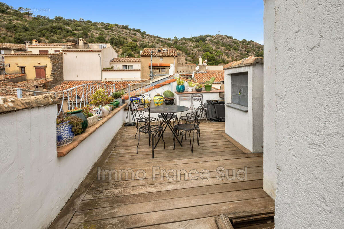 Maison à LA GARDE-FREINET