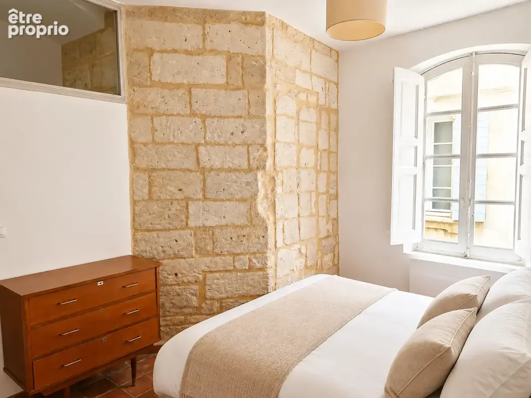 Appartement 2 chambres au cœur du centre-ville d'Arles - photo 6