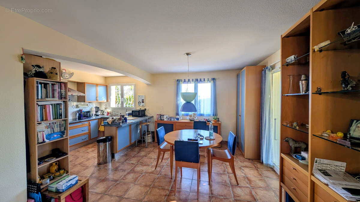 Maison à LAROQUE-DES-ALBERES