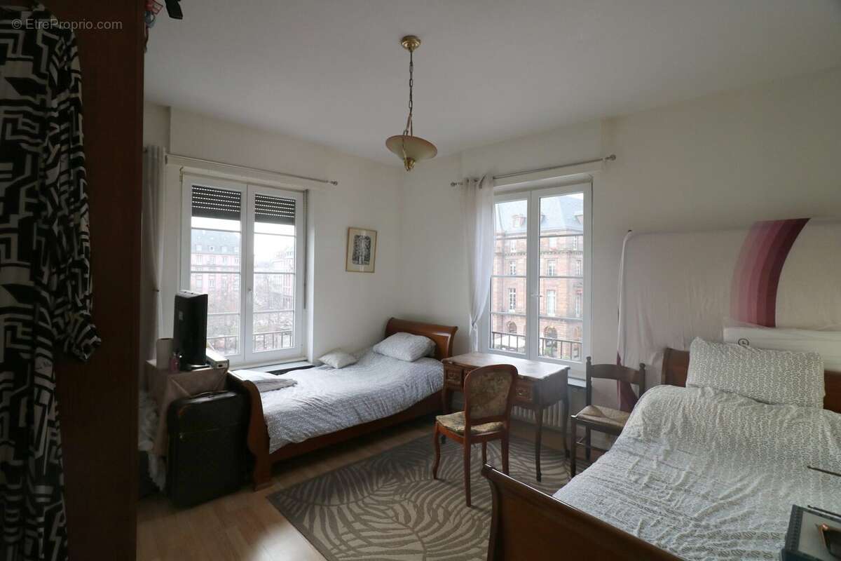 Appartement 100 m² à Strasbourg  - photo 2