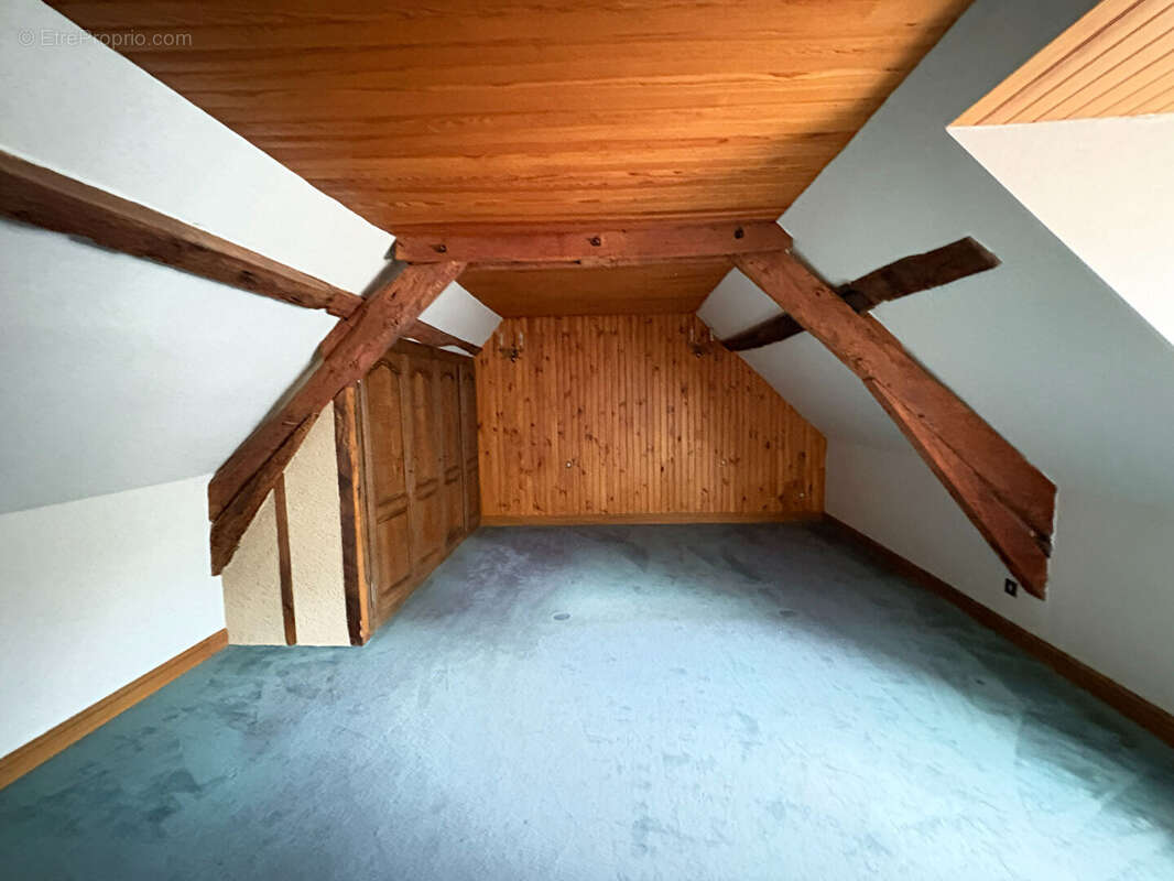 Maison à BEAUFORT-EN-VALLEE