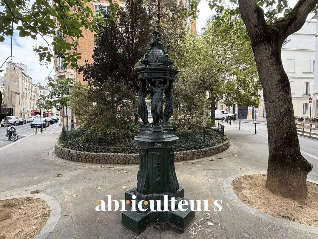 Appartement à PARIS-5E