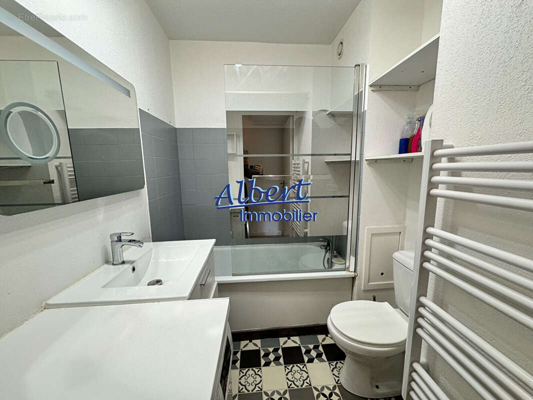 Appartement à SANARY-SUR-MER